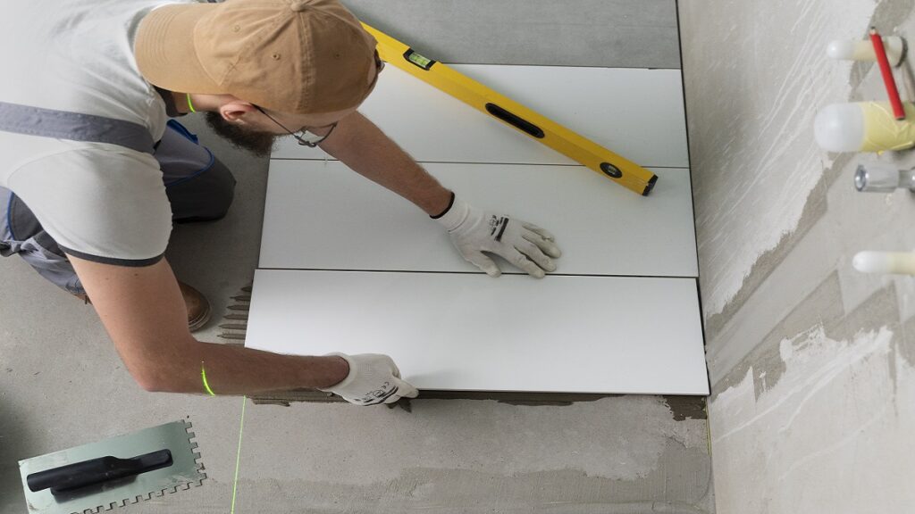Colle carrelage : comment choisir la bonne selon votre projet ?