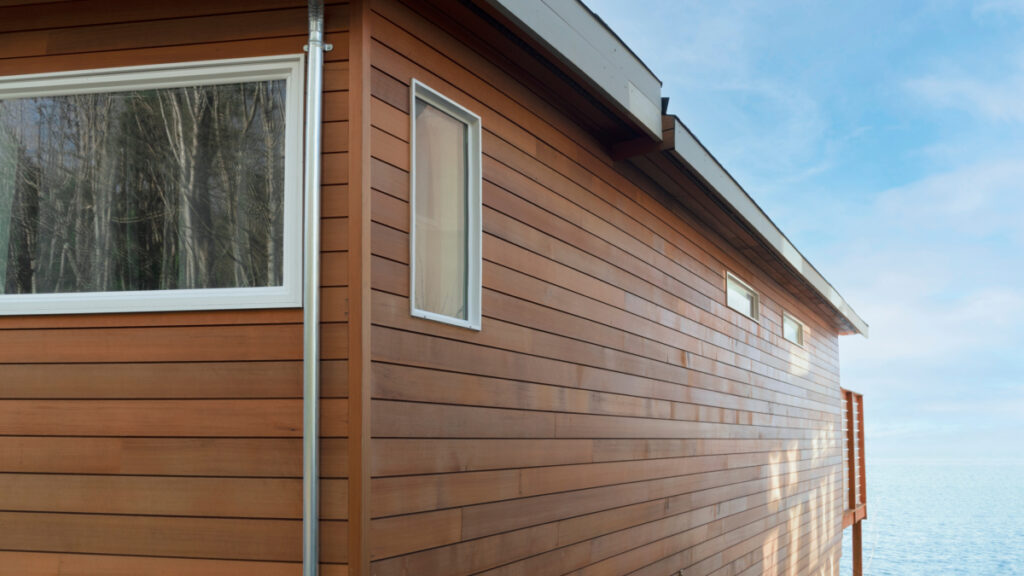 Bardage bois ou composite : quel matériau choisir pour votre façade