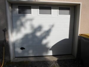 Guide De Lhabitat Guide De L Habitat Porte Garage 2 1024x768 1